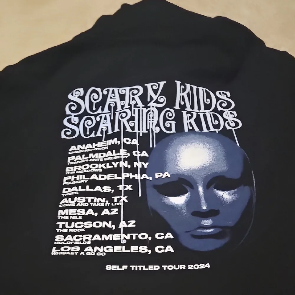 Scary Kids Scaring Kids Band Hoodie - Picture 5 of 6